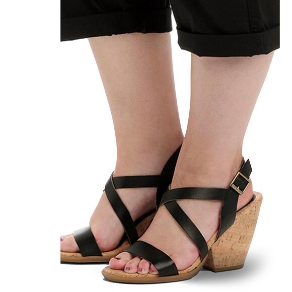 Lee Austin Knit Relaxed Cargo Capri Black Size 26W New With Tags - Picture 9 of 9